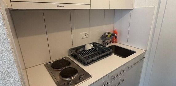 Studio in the center of Lausanne with balcony - Photo 2