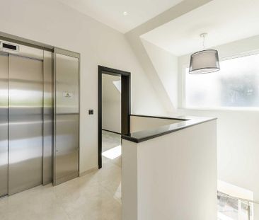 2 bedroom penthouse to rent - Photo 1