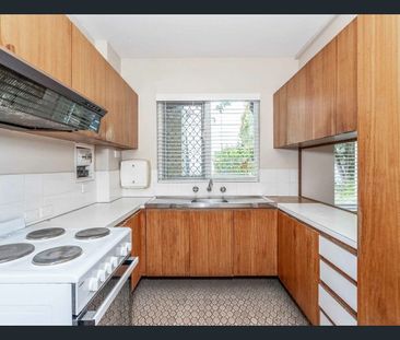 Coastal Comfort Living - Photo 2