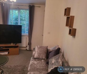 3 bedroom terraced house to rent - Photo 3