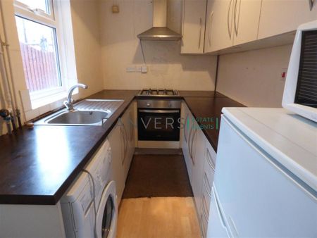 2 bedroom terraced house to rent - Photo 5