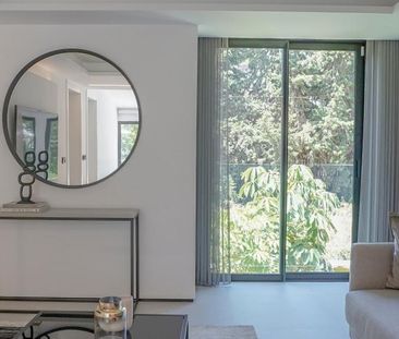 Luxury Villa for rent in Nueva Andalucia, Andalusia - Photo 1