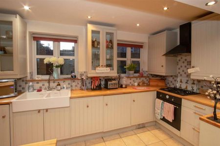 2 bedroom cottage to rent - Photo 3