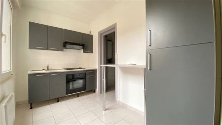 Location appartement 2 pièces - 48m² à Douai (59500) - Photo 2