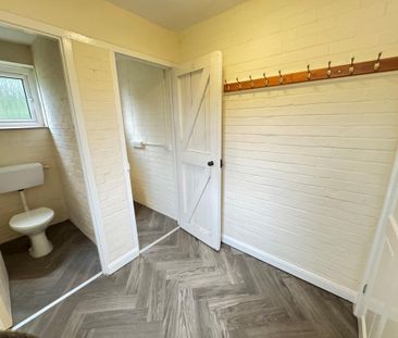 3 bedroom detached house to rent - Photo 5