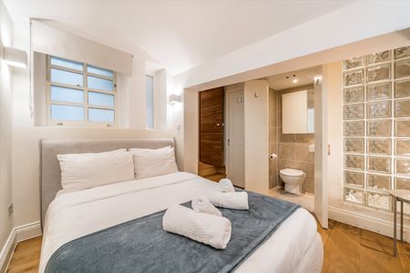 Queen's Gate Mews, SW7, London - Photo 4