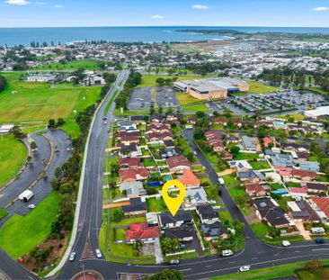 Beautifully Presented 3 Bedroom Villa - Photo 6