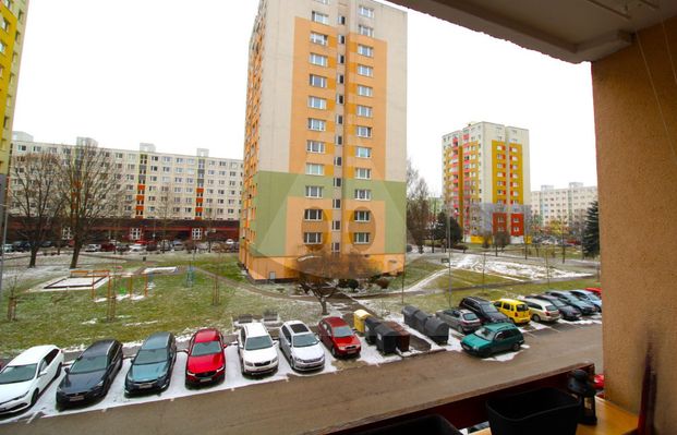 3-izbový byt s loggiou / 70 m2 / Žilina - Solinky - Photo 1