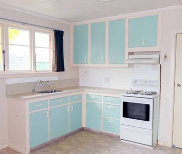 NORTH END HOME - Photo 4