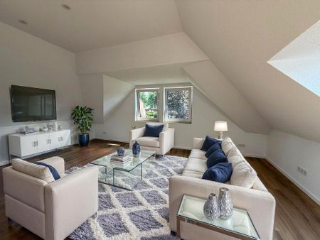 Bezugsfertig mit neuer Küche: Stilvolle 2-Zimmer-Dachgeschosswohnung zu vermieten - Photo 2