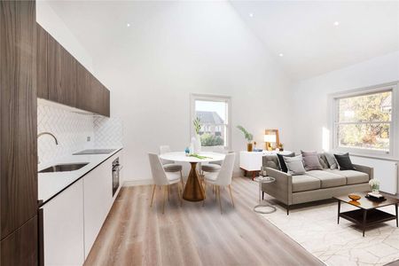 An elegant, quirky, two bedroom duplex apartment in a beautiful detached period conversion. - Photo 3