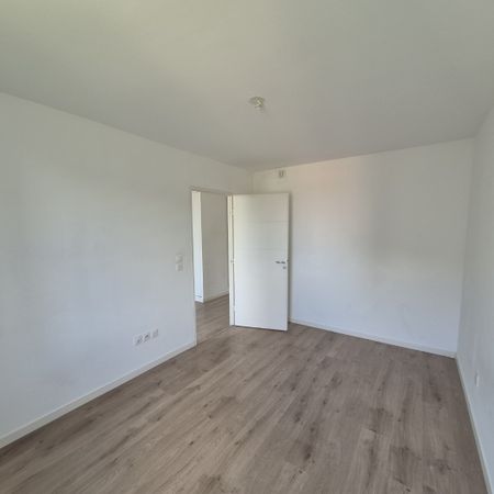 Location Appartement 2 pièces 45m² LILLE 59000 - Photo 4