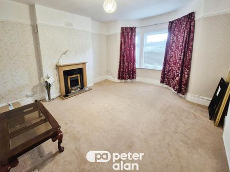 4 bedroom maisonette to rent - Photo 2
