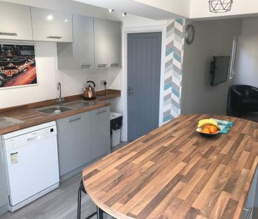 1 bedroom in a house share to rent - Photo 5