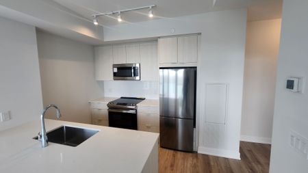 For Lease - 430 Square One Drive Unit# 1308, Mississauga, Ontario - Photo 5