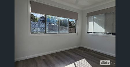 Renovated, Stylish & Ultra-Convenient - Photo 3