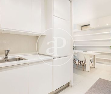 1 bedroom luxury Apartment for rent in Madrid, Autonomous Region of... - Photo 2