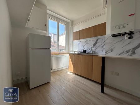 Location Appartement 2 pièces 42m² ST ETIENNE 42000 - Photo 3