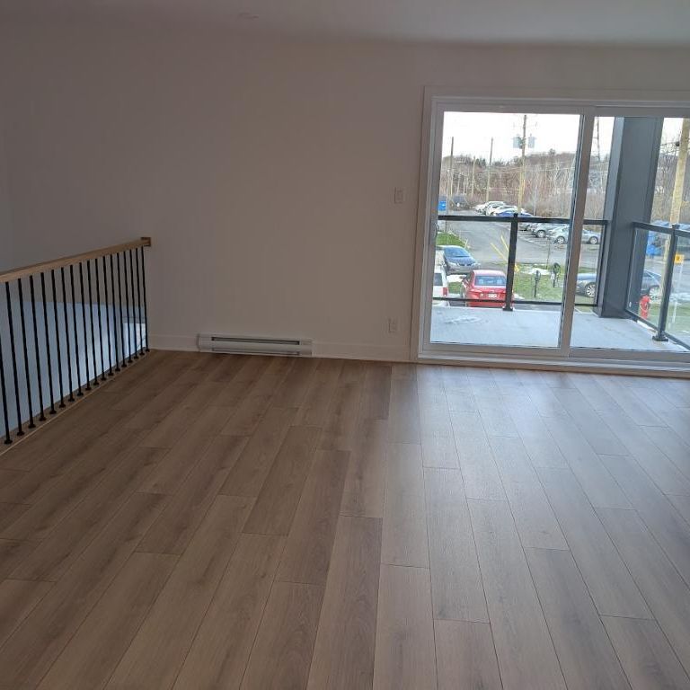 4 ½ 1 mois gratuit + 1500$ COMPTANT - Photo 1