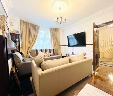 4 bedroom detached house to rent - Photo 3