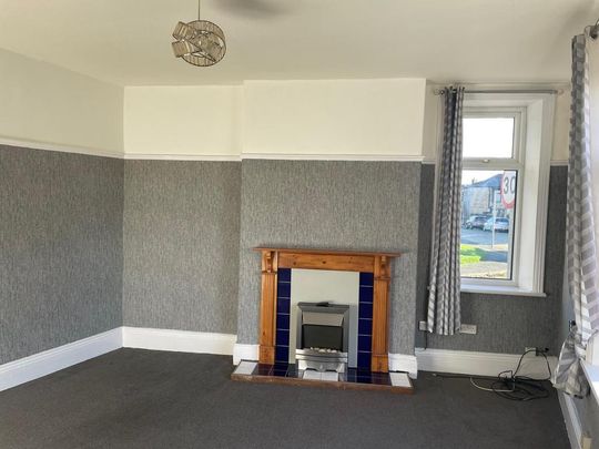 2 bedroom end of terrace house to rent - Photo 1