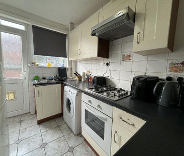 1 bedroom house to rent - Photo 2