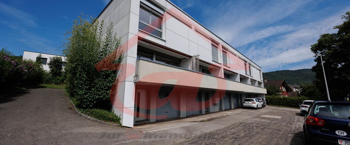 Maison en rangée de 4 pièces sur les hauts de Delémont - Photo 1