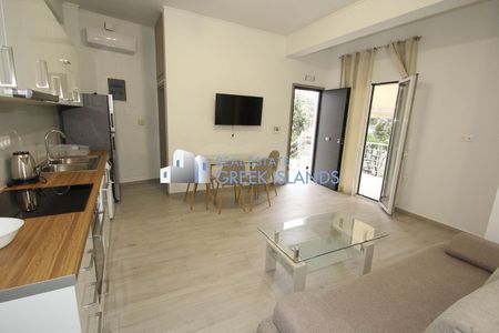 Διαμέρισμα για ενοικίαση Αγία Μαρίνα (Αίγινα) - Photo 2