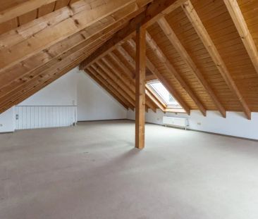 Schöne ca. 134,9 m² große 3-Zimmer-Maisonettewohnung mit Dachatelie... - Photo 1