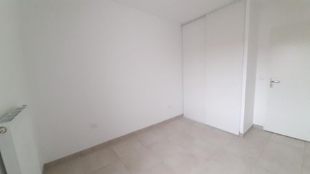 location Appartement T3 DE 56.95m² À MONDONVILLE - Photo 3