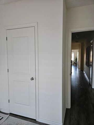 For Lease - 1227 Rexton Drive, Oshawa, Ontario - Photo 2