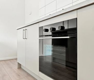 NEW BUILD HOME FOR RENT IN LARA - Photo 4
