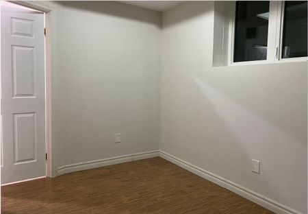 For Lease - 2359 Pilgrim Square Unit# BSMT, Oshawa, Ontario - Photo 5