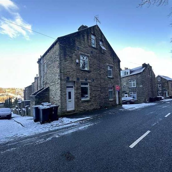 Hainworth Wood Road,keighley, BD21 - Photo 1