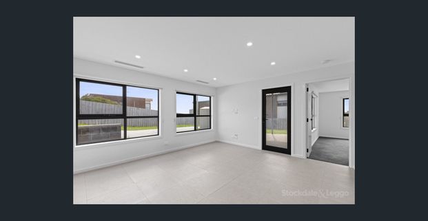 Prime Portarlington Location With Sweeping Bay Views - Photo 1