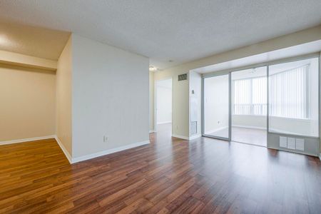 For Lease - 88 Corporate Drive Unit# 2015, Toronto, Ontario - Photo 2