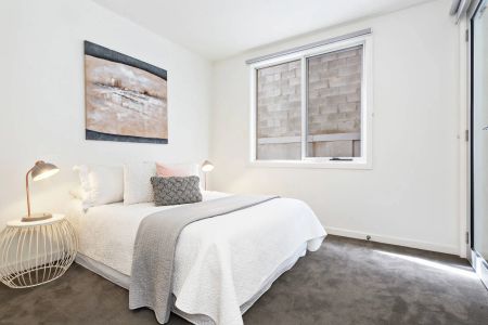 Cool, Calm & Convenient - Photo 4