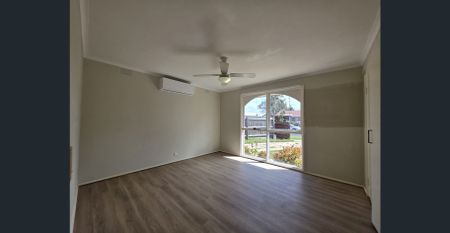 Welcome to 6 Berkley Place! - Photo 4