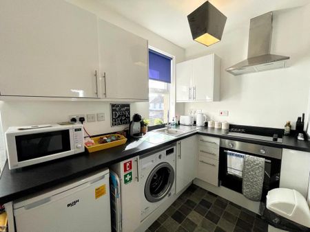 1 bedroom maisonette to rent - Photo 4