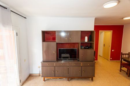 Plaça del Cedre, Valencia, Valencian Community 46022 - Photo 2