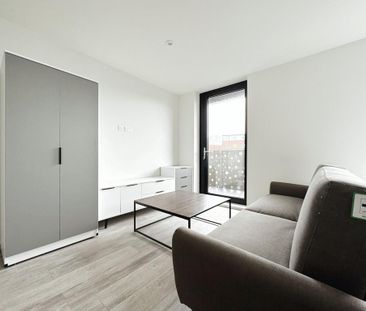 Studio to rent - Photo 1