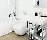 3 bedroom flat in London - Photo 2