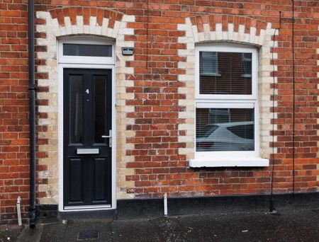 4 Chobham Street, Belfast, BT5 5BL - Photo 2