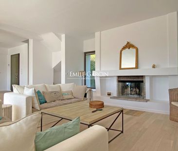 A louer, Mougins, propriété moderne entièrement rénovée, 4 chambres... - Photo 2