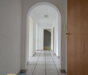 IPA - Große Dachgeschoßwohnung ohne Balkon auf der Suche nach einem... - Photo 3