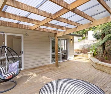 Charming 2 Bedroom Cottage - Photo 4