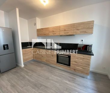 Location Appartement 3 pièces Meublé 78m² ST ETIENNE 42000 - Photo 5