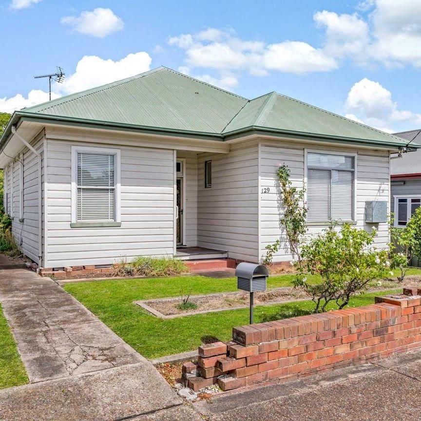 129 Newcastle Street, East Maitland NSW 2323 - House For Rent | Domain - Photo 1