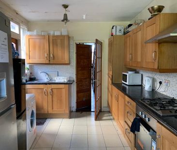 Room in a Shared House, Woodlands Park Road, N15 - Photo 3
