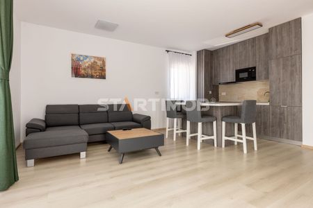 Apartament mobilat Alphaville Arena cu parcare - Fotografie 2